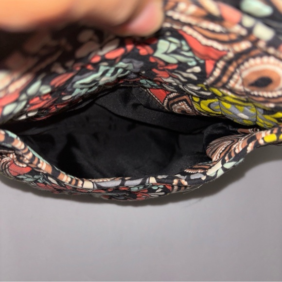 Vera Bradley Iconic Glenna Satchel Shoulder Bag Retired Sierra Pattern - Picture 9 of 15